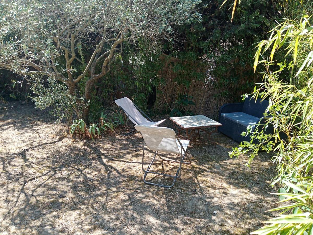 Chalet Agreable, A Proximite Du Centre Historique, Golf Academy Villeneuve-lès-Avignon Eksteriør billede