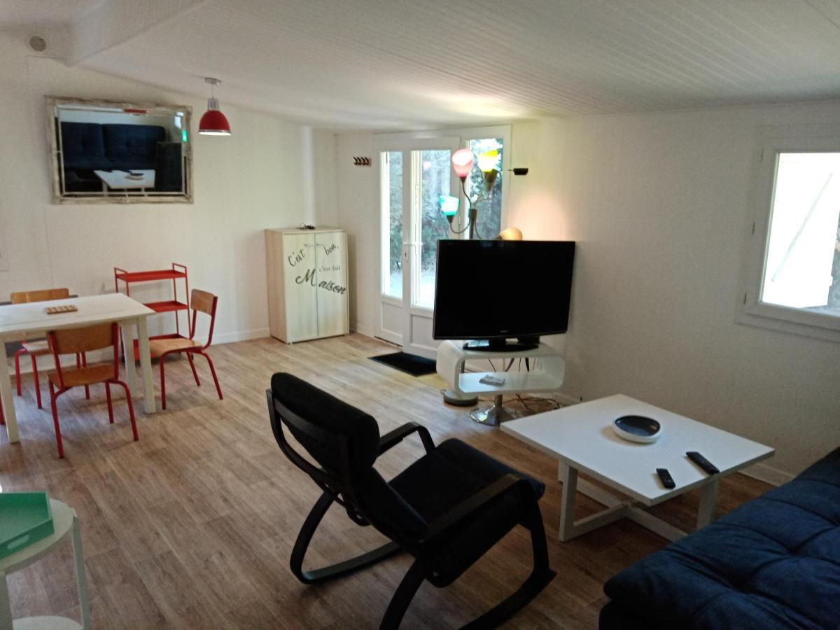 Chalet Agreable, A Proximite Du Centre Historique, Golf Academy Villeneuve-lès-Avignon Eksteriør billede