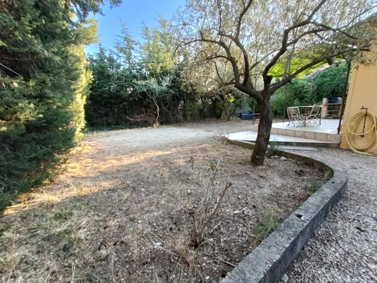 Chalet Agreable, A Proximite Du Centre Historique, Golf Academy Villeneuve-lès-Avignon Eksteriør billede